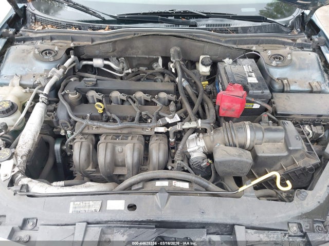 FORD FUSION SE - 10