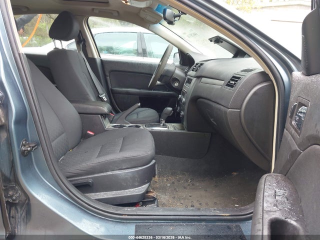 FORD FUSION SE - 5