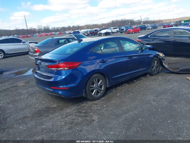 HYUNDAI ELANTRA SEL - 4