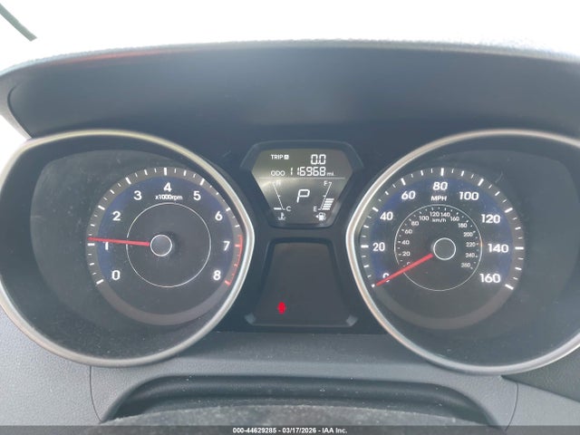 HYUNDAI ELANTRA GLS - 7