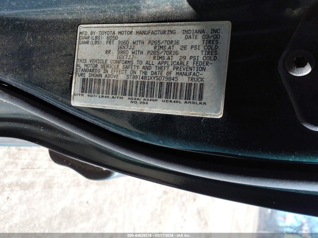 TOYOTA TUNDRA - 9