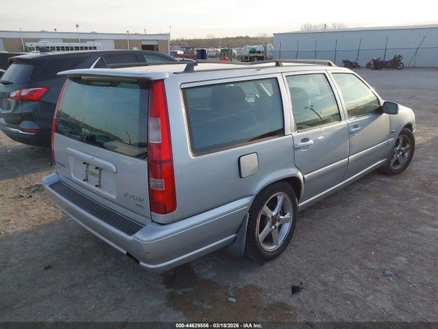 1998 Volvo V70 R — фото 4