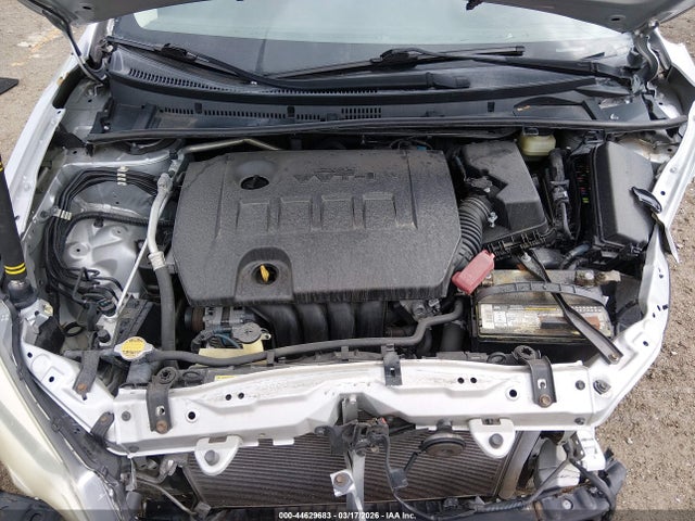 صورة 10 لـ 2015 Toyota COROLLA LE