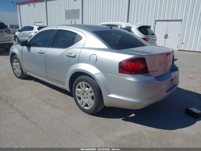 DODGE AVENGER SE - 3