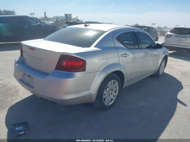 DODGE AVENGER SE - 4