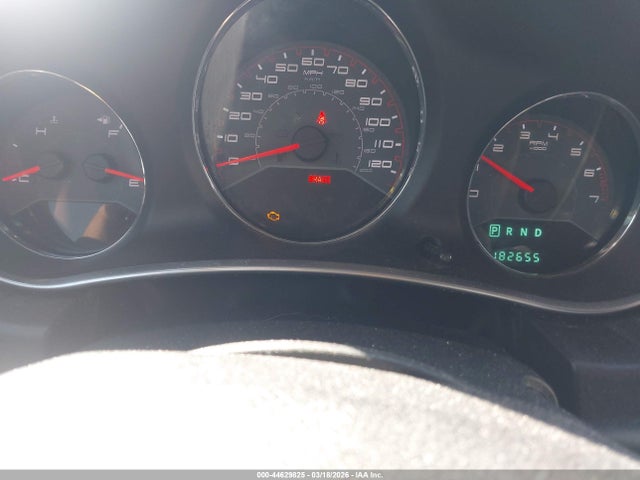 DODGE AVENGER SE - 7