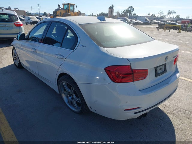 2018 BMW 330E IPERFORMANCE — фото 3