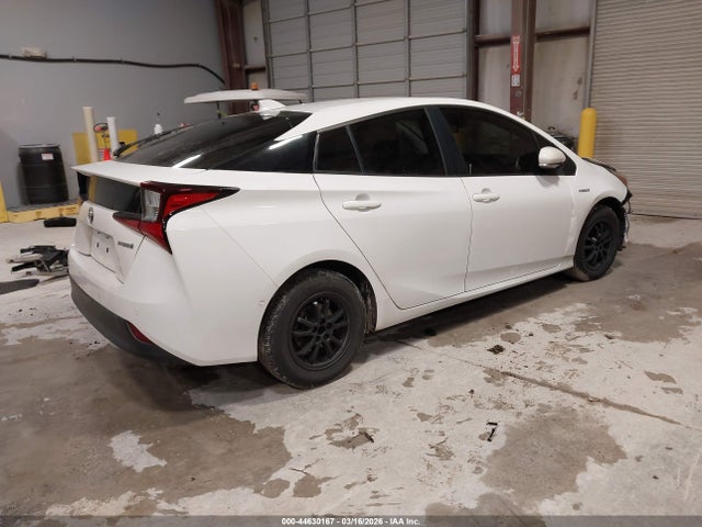TOYOTA PRIUS - 4