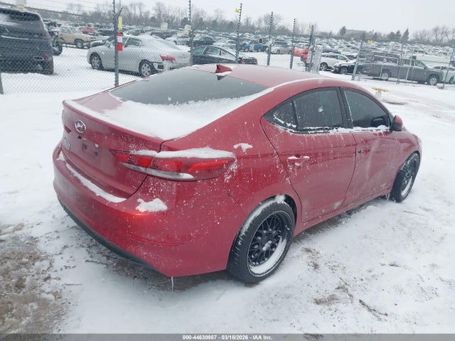 HYUNDAI ELANTRA SE - 4