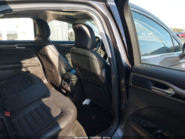 FORD FUSION ENERGI SE LUXURY - 8