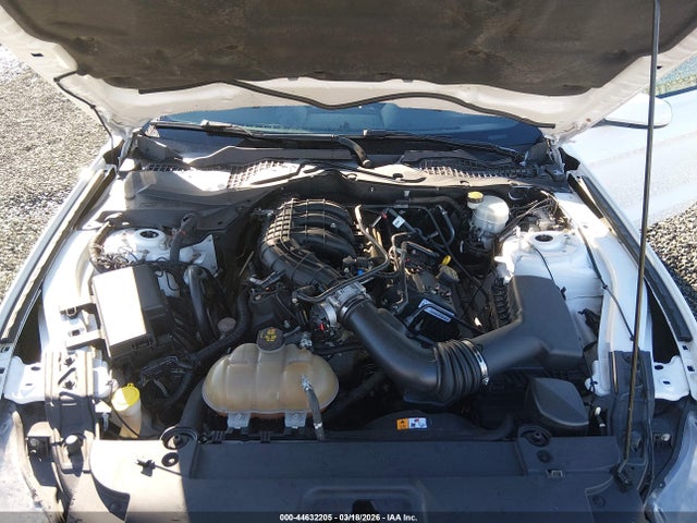 FORD MUSTANG V6 - 10
