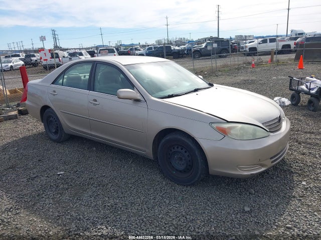 TOYOTA CAMRY - 1