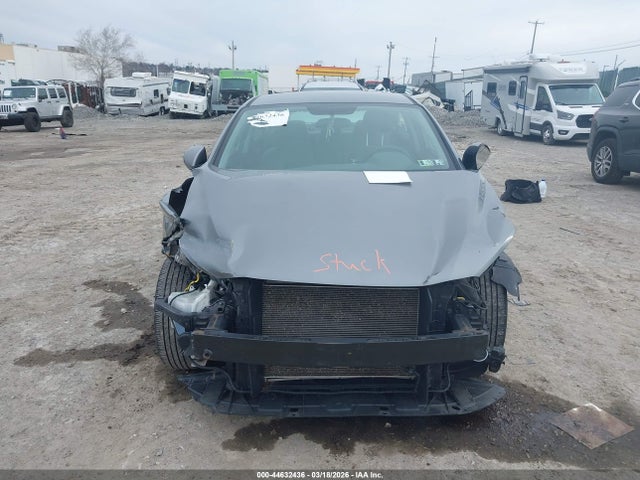 HYUNDAI ELANTRA SE - 6