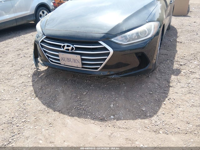 HYUNDAI ELANTRA SE - 6