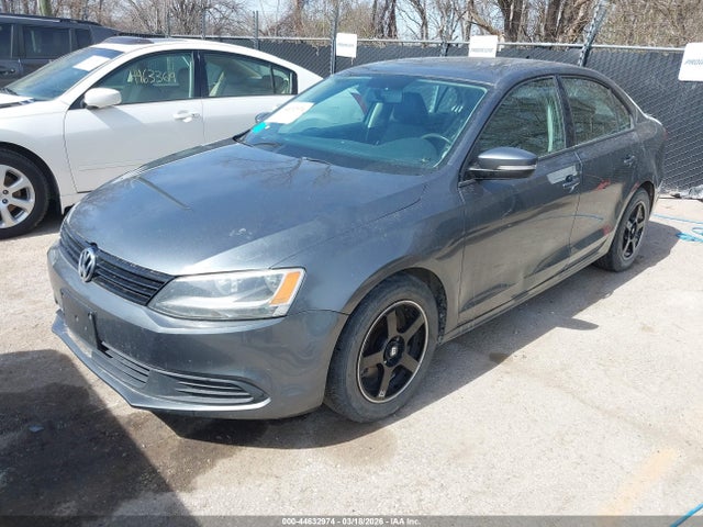 صورة 2 لـ 2014 Volkswagen JETTA 1.8T SE