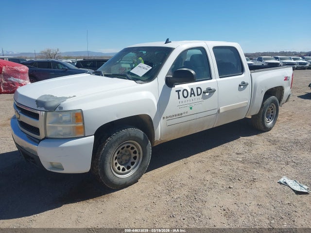 CHEVROLET SILVERADO 1500 LT1 - 2