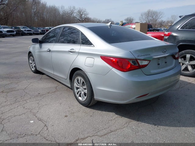 HYUNDAI SONATA GLS - 3