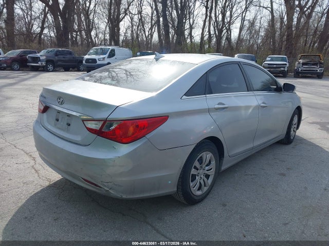 HYUNDAI SONATA GLS - 4