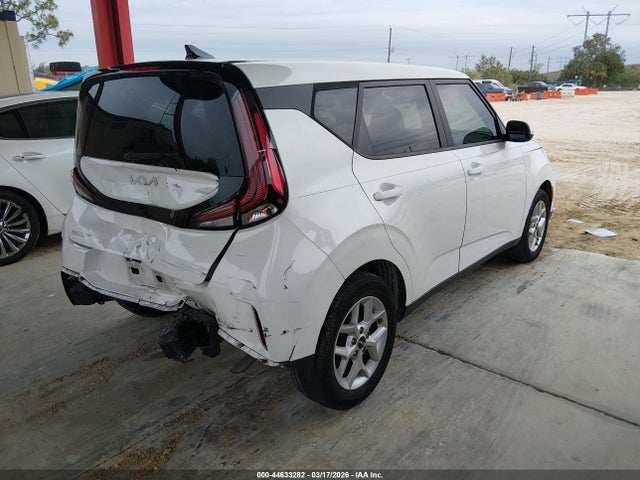 KIA SOUL LX - 4