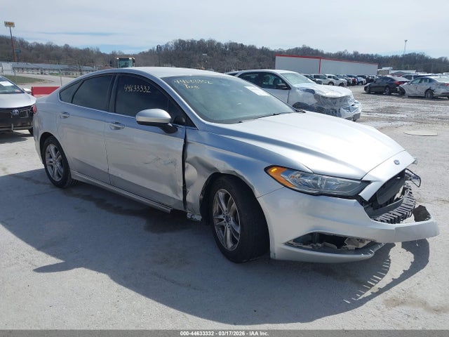 FORD FUSION SE - 1