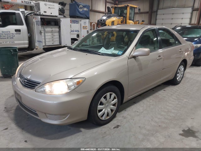 2006 Toyota CAMRY LE — фото 2