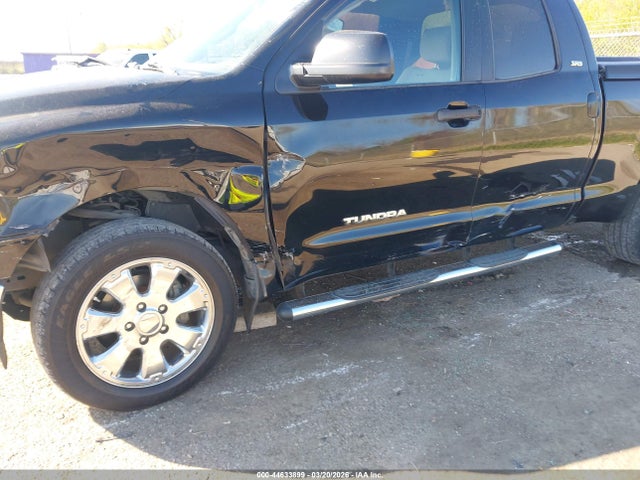TOYOTA TUNDRA - 6