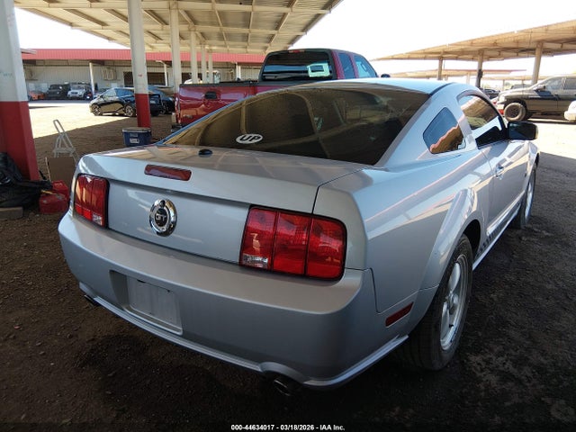 FORD MUSTANG GT DELUXE/GT PREMIUM - 4