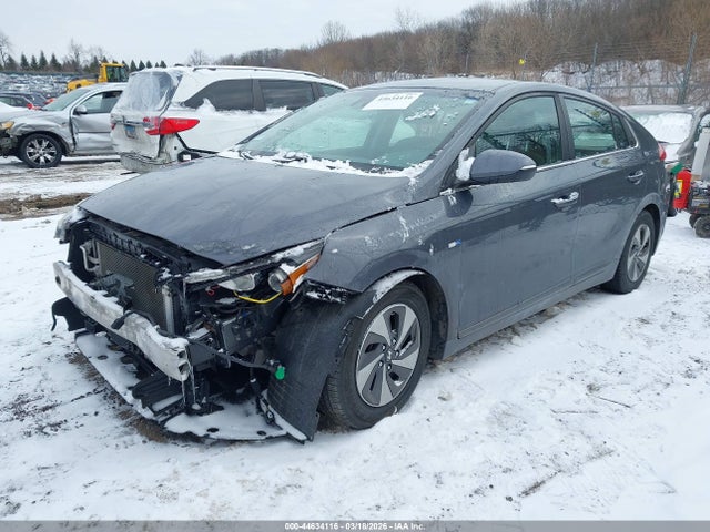 HYUNDAI IONIQ HYBRID SEL - 2