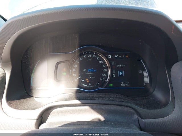HYUNDAI IONIQ HYBRID SEL - 7