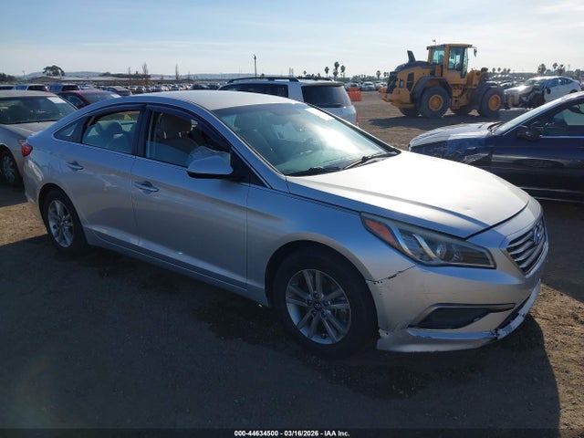 HYUNDAI SONATA SE - 1