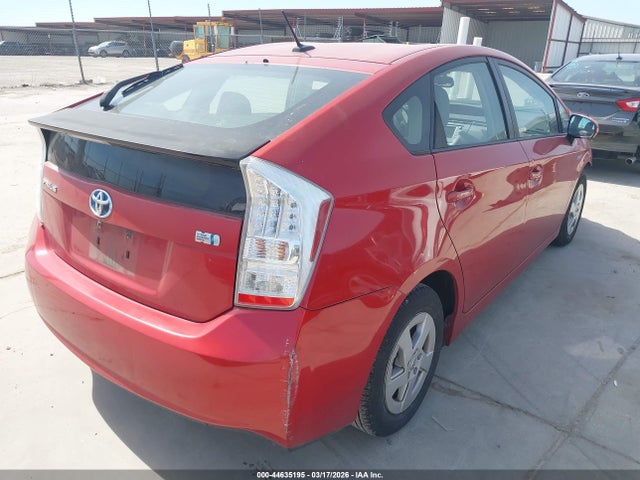 TOYOTA PRIUS - 4