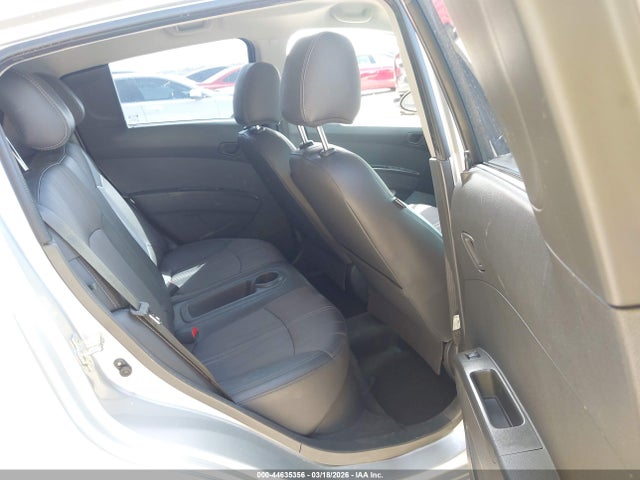 CHEVROLET SPARK 1LT CVT - 8