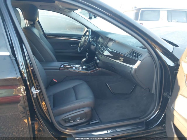 2016 BMW 5 Series, VIN: WBA5A5C55GG353226