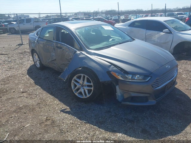 FORD FUSION SE - 1