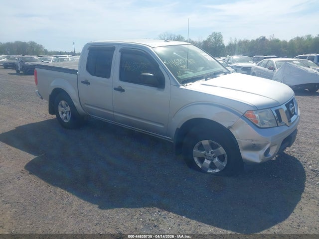 2012 NISSAN FRONTIER SV
