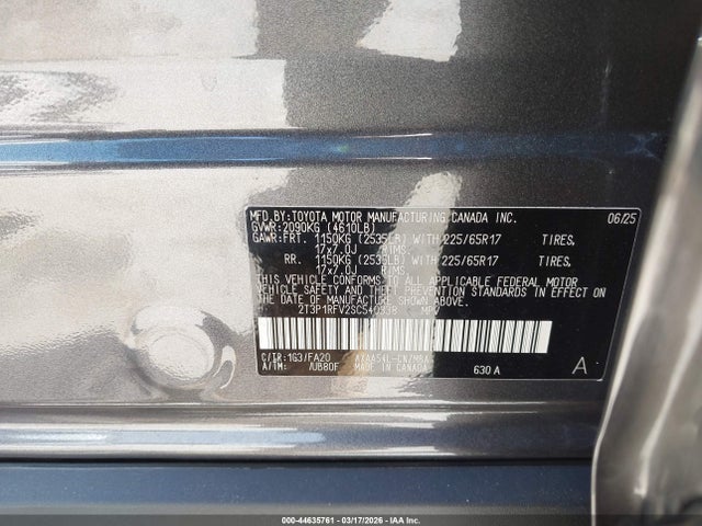 2025 TOYOTA RAV4 XLE 9