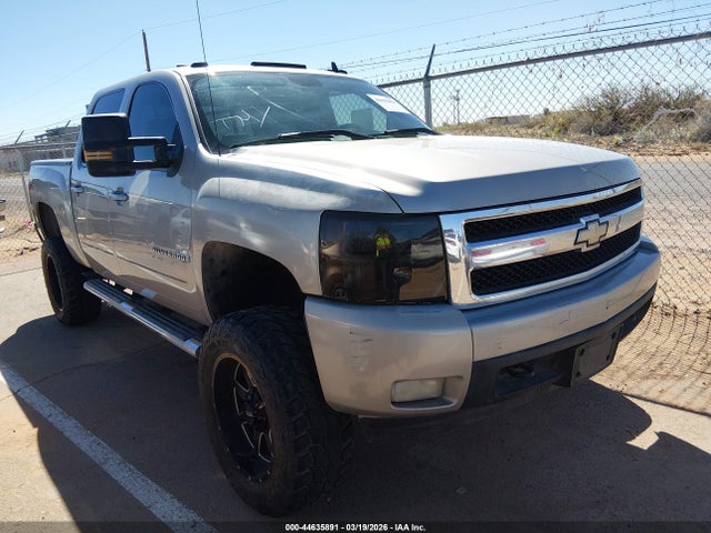 CHEVROLET SILVERADO 1500 LTZ - 1