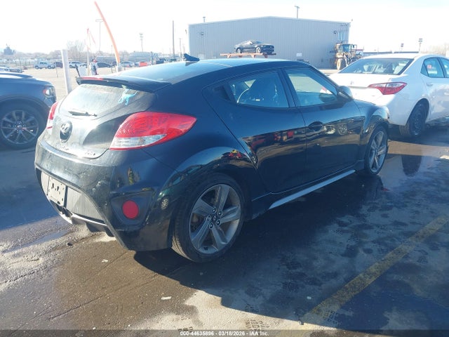 HYUNDAI VELOSTER TURBO - 4