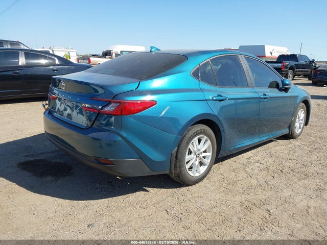 2025 Toyota CAMRY LE 照片 4