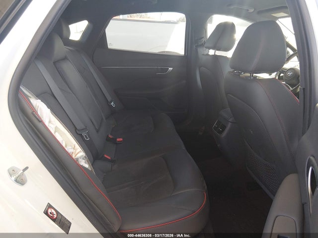 HYUNDAI SONATA SEL PLUS - 8