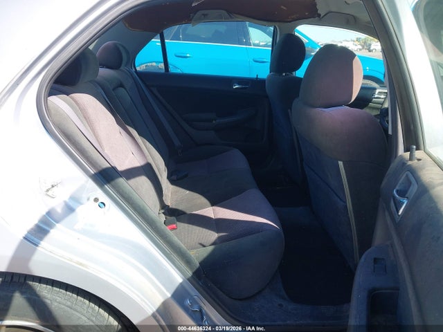 HONDA ACCORD 2.4 LX - 8