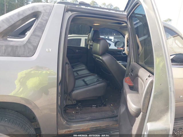 CHEVROLET AVALANCHE - 8