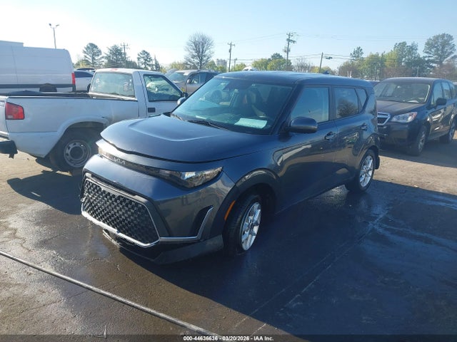 2023 KIA SOUL LX 照片 2