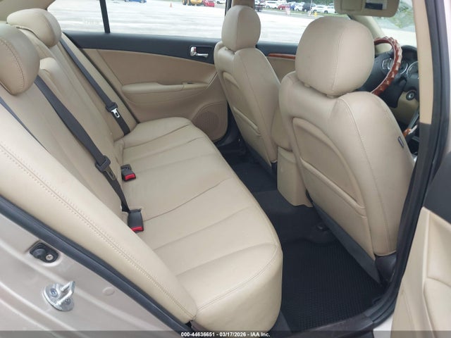 HYUNDAI SONATA LIMITED - 8