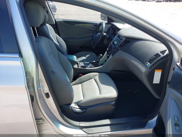 HYUNDAI SONATA HYBRID - 5