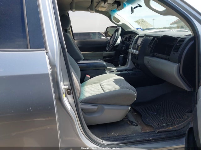 TOYOTA TUNDRA - 5