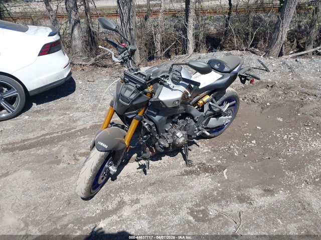 2025 YAMAHA MT09 SP