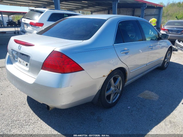 HONDA ACCORD 2.4 SE - 4