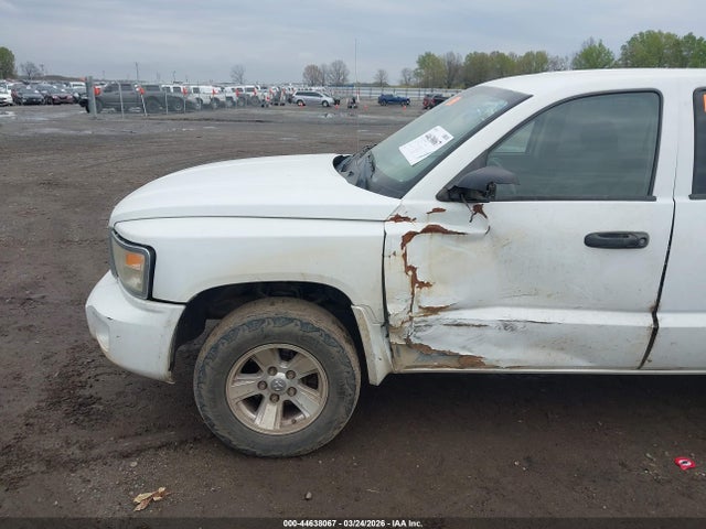 DODGE DAKOTA SLT - 6