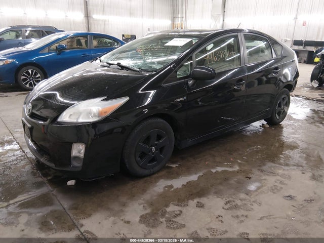 TOYOTA PRIUS - 2